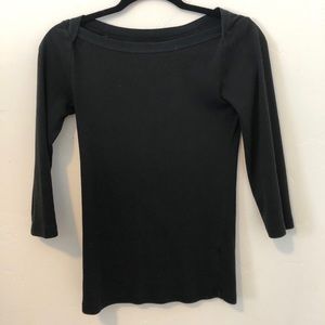 Black boatneck tee